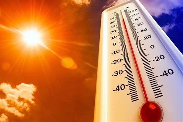 هشدار هواشناسی ایلام؛ گرمای ۴۸ درجه و رگبارهای تابستانه در راه است
