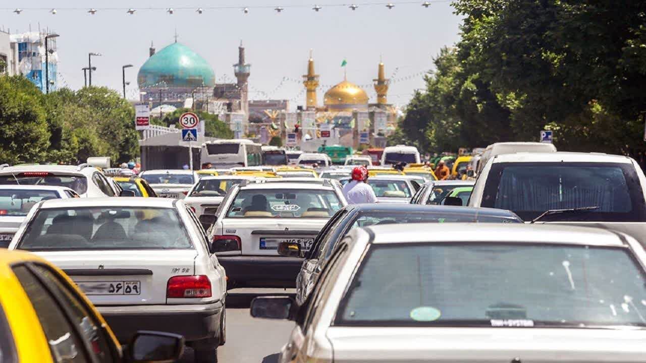 ممنوعیت تردد خودروهای سنگین در محورهای خراسان رضوی همزمان با دهه پایانی صفر