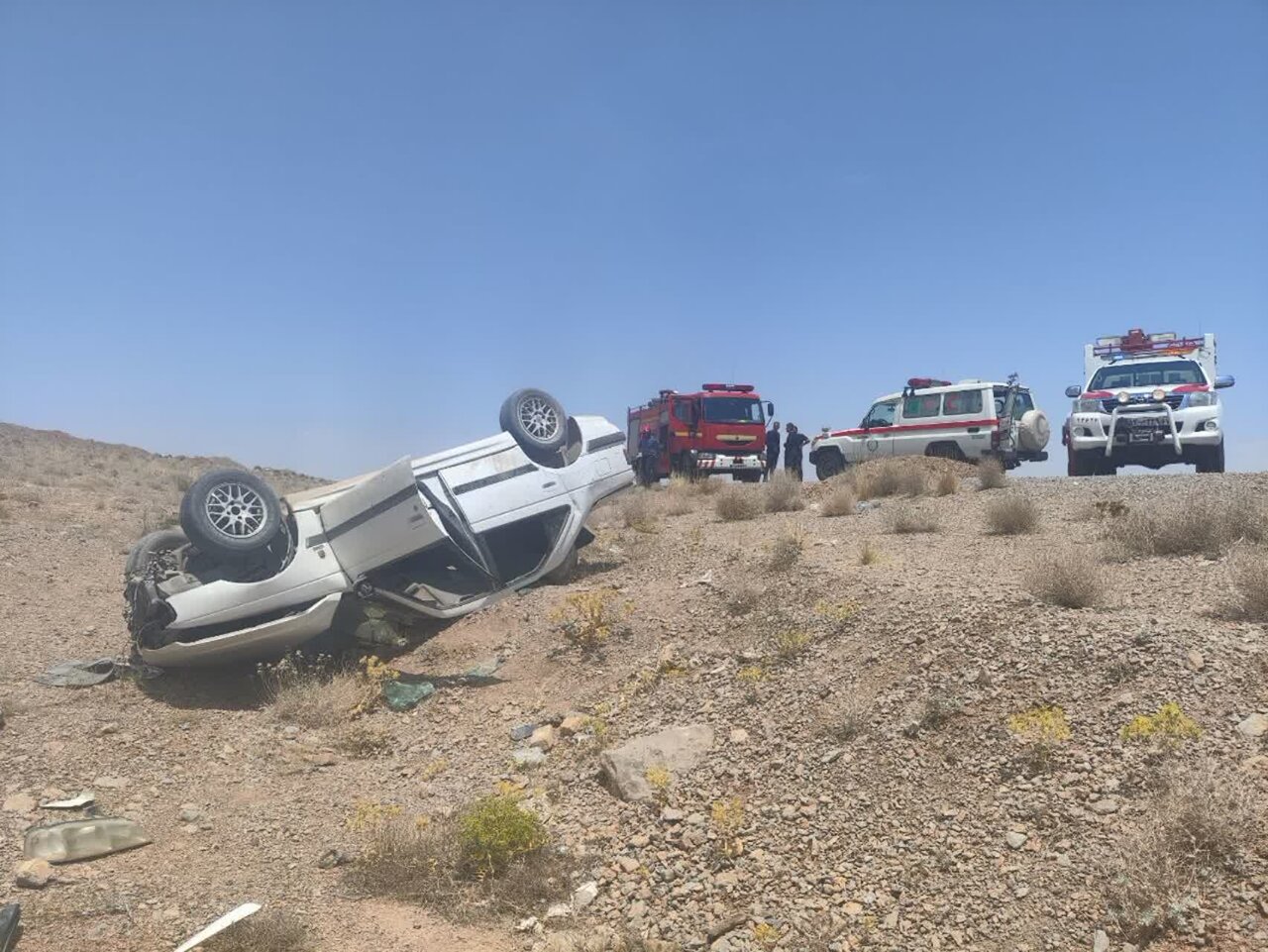 حادثه واژگونی خودرو در کمربندی شاهین‌شهر؛ بانوی جوان جان باخت