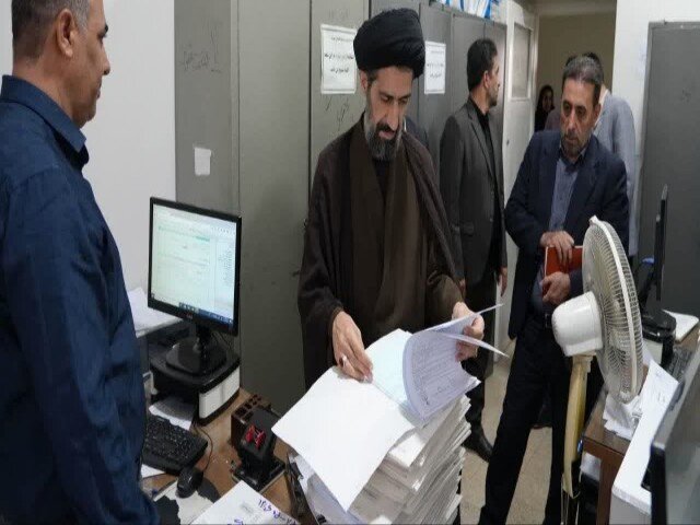 بازدید سرزده رئیس کل دادگستری کردستان از محاکم سنندج؛ تأکید بر تسریع رسیدگی به پرونده‌ها