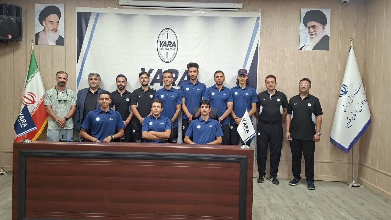 قزوین در آستانه لیگ برتر؛ قراردادهای کادر فنی و رکابزنان «یارا» امضا شد