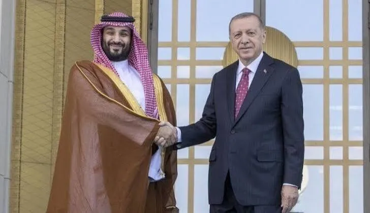 سفر یک‌روزه اردوغان به ریاض؛ دیدار با بن‌سلمان و نخست‌وزیر پاکستان