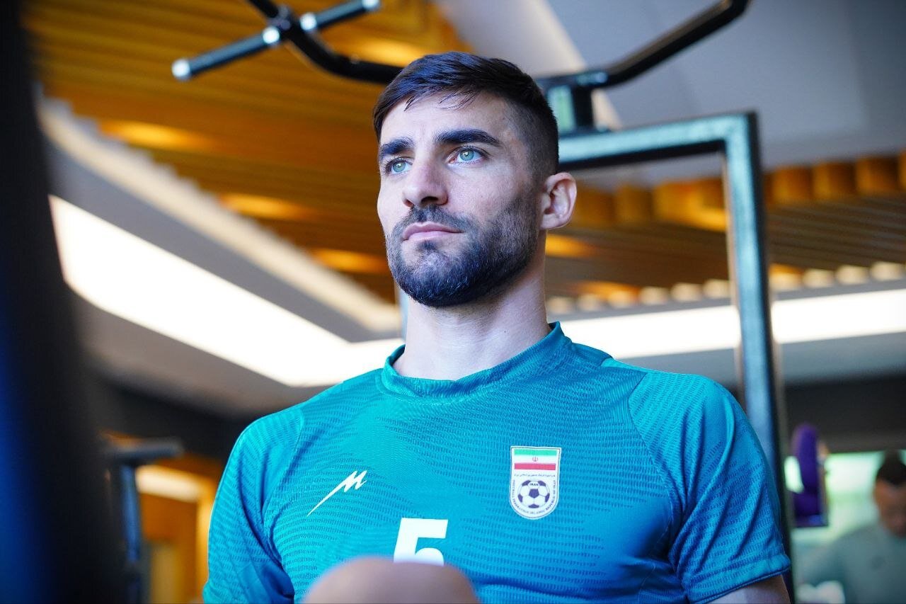 اخراج زودهنگام میلاد محمدی در نخستین بازی اروپایی پس از ترک پرسپولیس