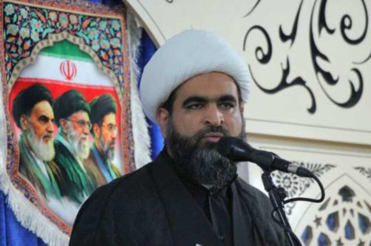 امام جمعه رودان: تهدیدهای مکرر دشمن نشانه استیصال و درماندگی است
