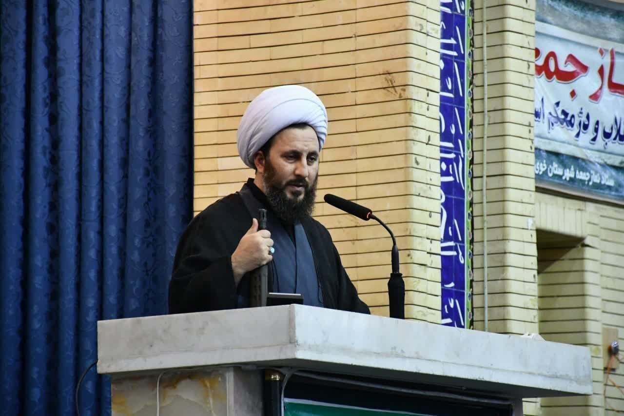 امام جمعه خوی: هیچ دشمنی بدون اختلاف داخلی بر ملتی چیره نمی‌شود