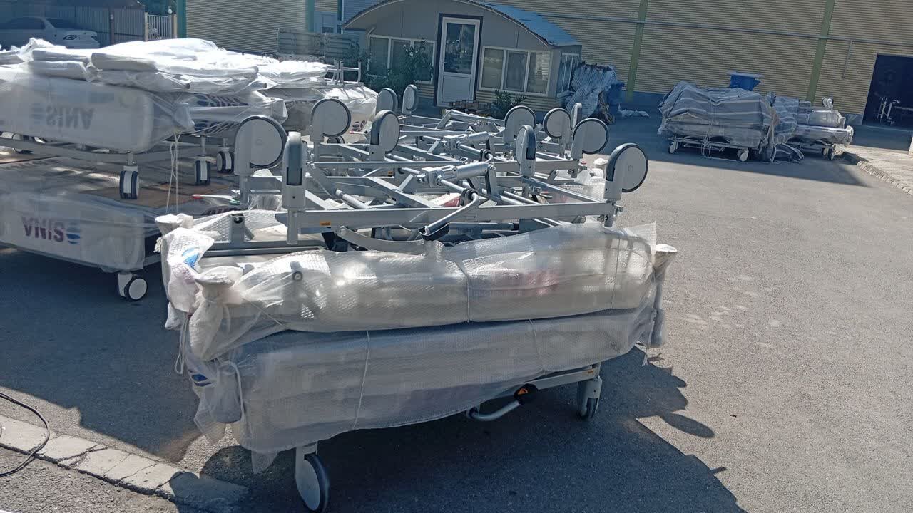 تخت‌های ویژه ICU و CCU به بیمارستان‌های لرستان رسید؛ ۸۰ درصد هزینه‌ها رایگان تأمین شد