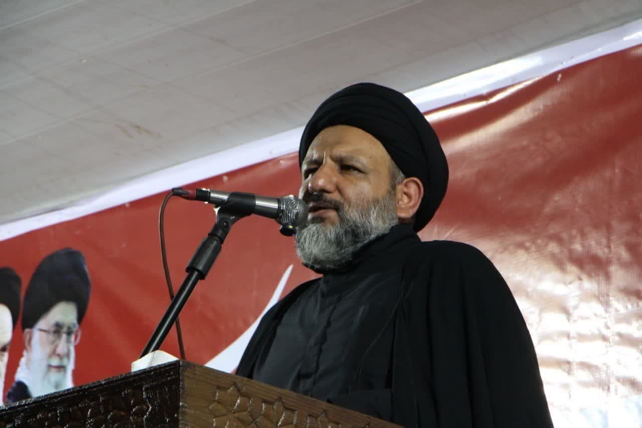 امام جمعه لاهیجان: مقاومت ایران معادلات قدرت در جهان را دگرگون کرد