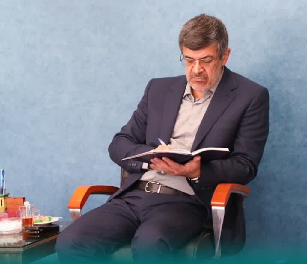 استاندار یزد: اصحاب رسانه، افسران جنگ نرم در نبرد با تحریف هستند