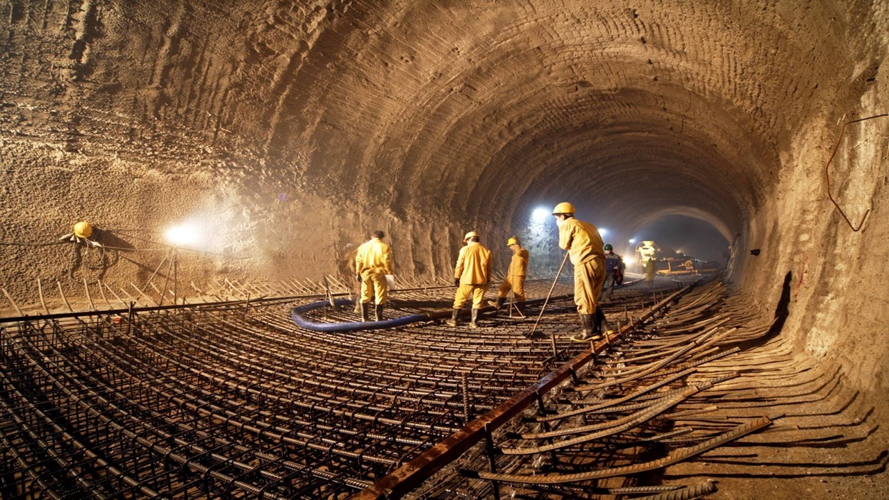 سهم ۵۶۰ کیلومتری تهران از برنامه ۱۵۰۰ کیلومتری متروی کلان‌شهرها تا افق ۱۴۲۰
