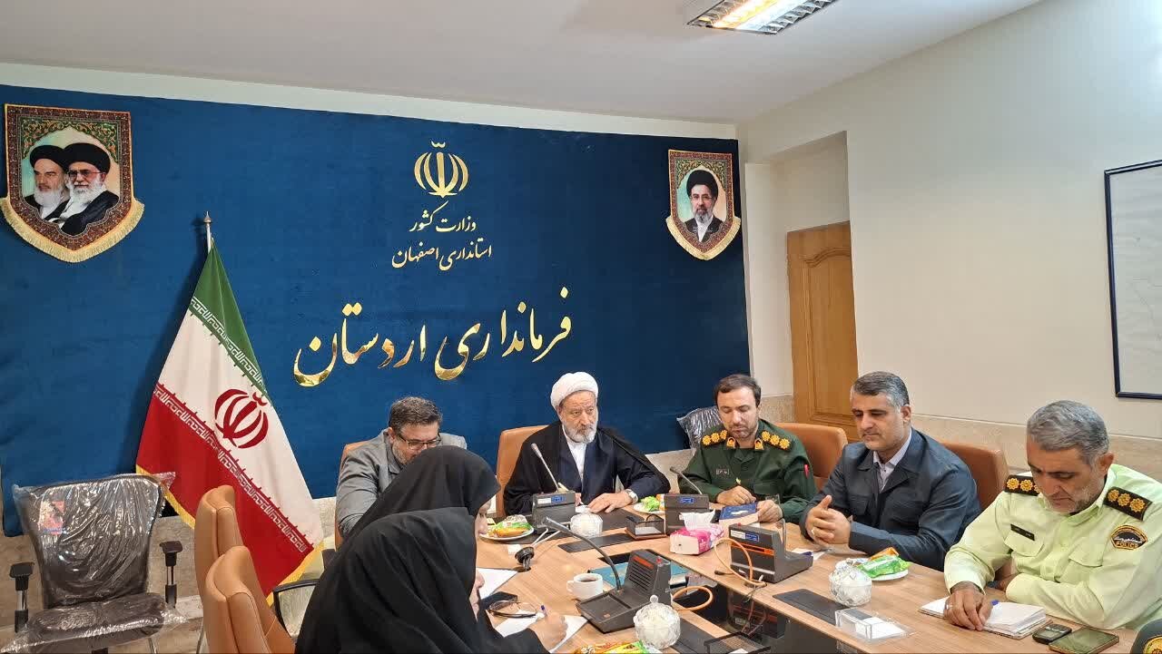 امام جمعه اردستان: رسانه‌ها با انتشار اخبار صحیح، وحدت‌آفرین باشند