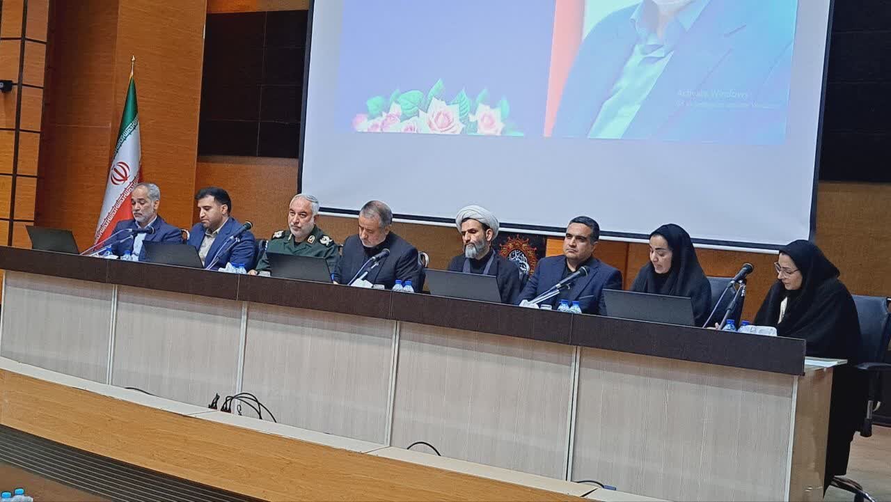 قرعه‌کشی زمین برای ۳۰ خبرنگار خراسان جنوبی انجام شد/ زیراچی: رسانه شریک مدیریت در خدمت‌رسانی است