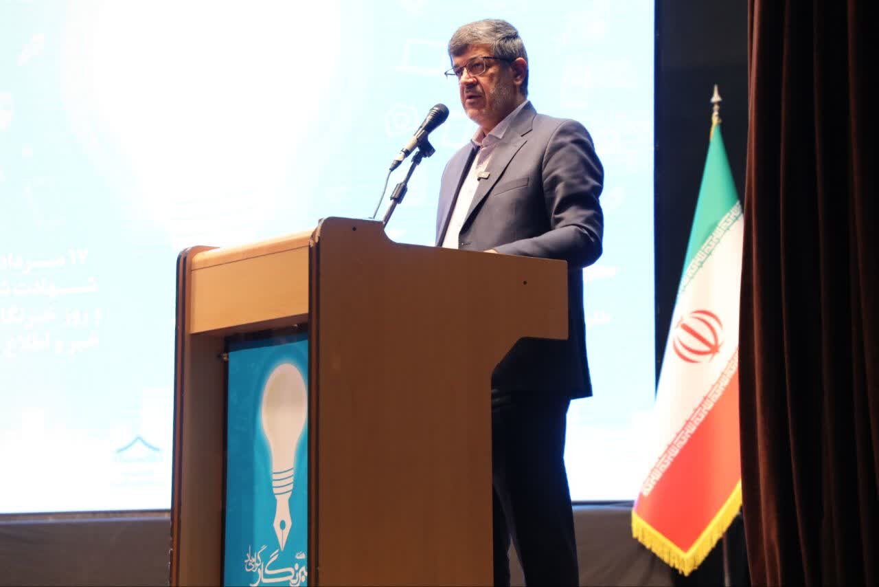 استاندار یزد: اصحاب رسانه بازوی توانمند مدیران در مسیر توسعه استان هستند