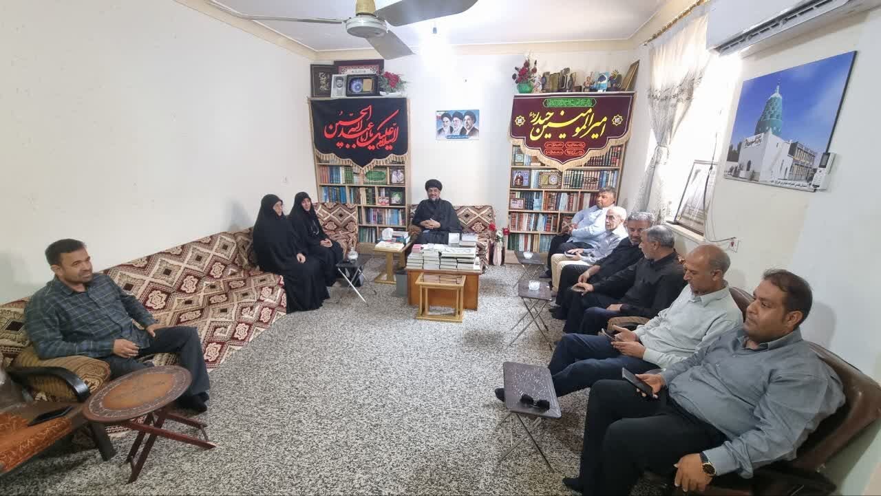 امام جمعه گناوه: خبرنگاران خط مقدم مقابله با جنگ رسانه‌ای دشمن هستند