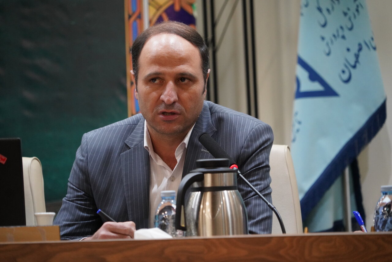 آغاز مهر بدون دغدغه معلم در اصفهان؛ کسری نیرو از ۱۷ هزار به ۴۲۰۰ نفر رسید
