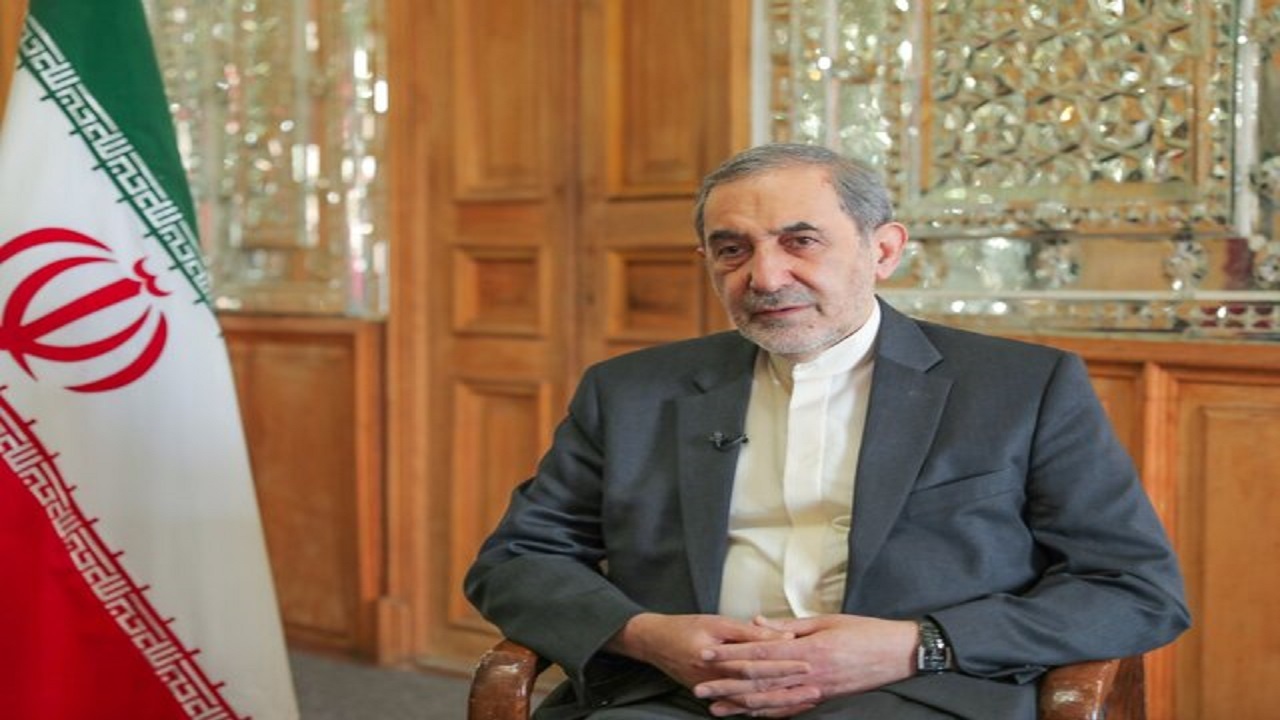 ولایتی: آمریکایی‌ها امروز بهای تحریم‌های دولت خود را در زندگی روزمره لمس می‌کنند