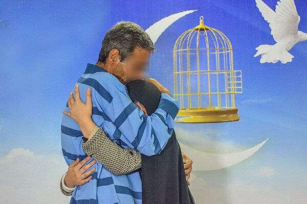 نذر متفاوت موکبی در یزد؛ آزادی دو زندانی جرائم غیرعمد با هزینه پذیرایی عزاداران