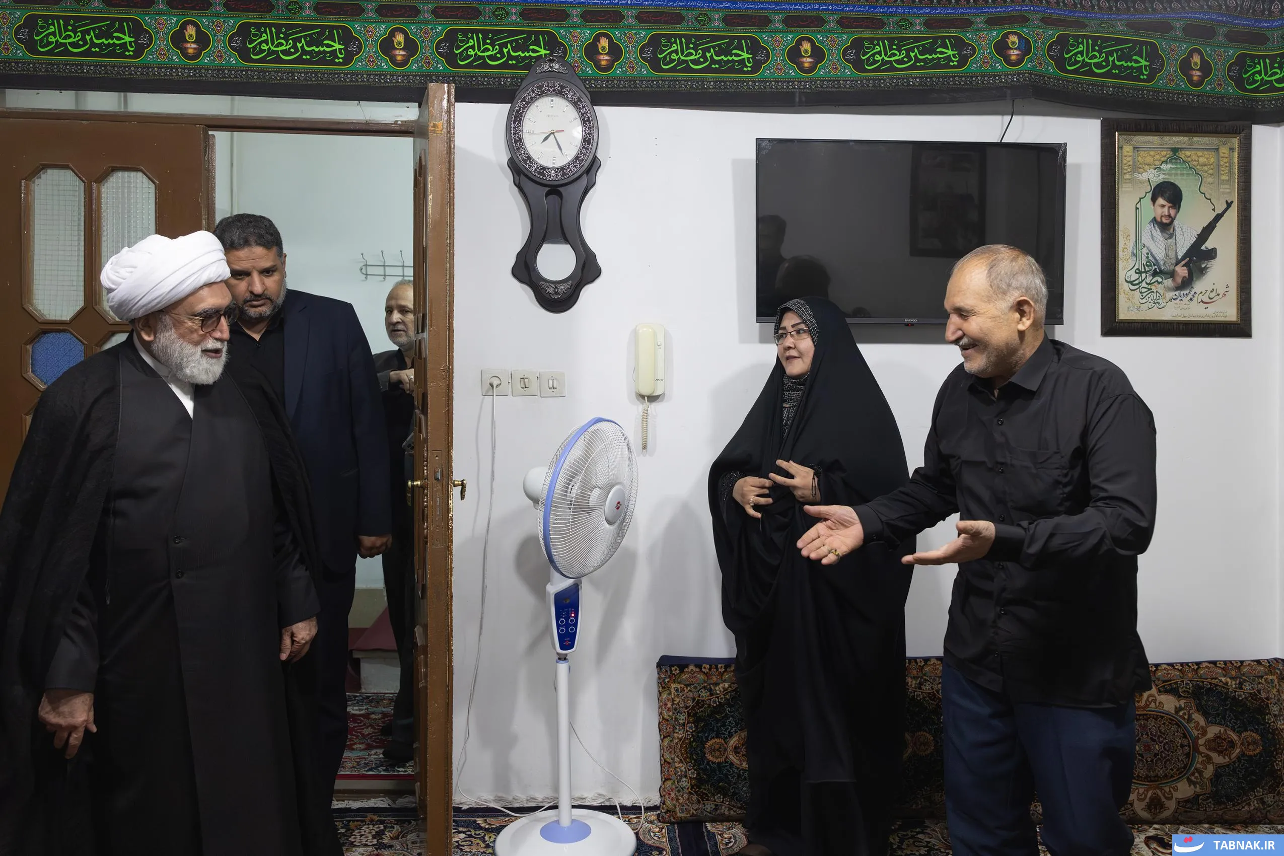 آیت‌الله مروی مهمان خانواده‌های شهدای مدافع حرم شد