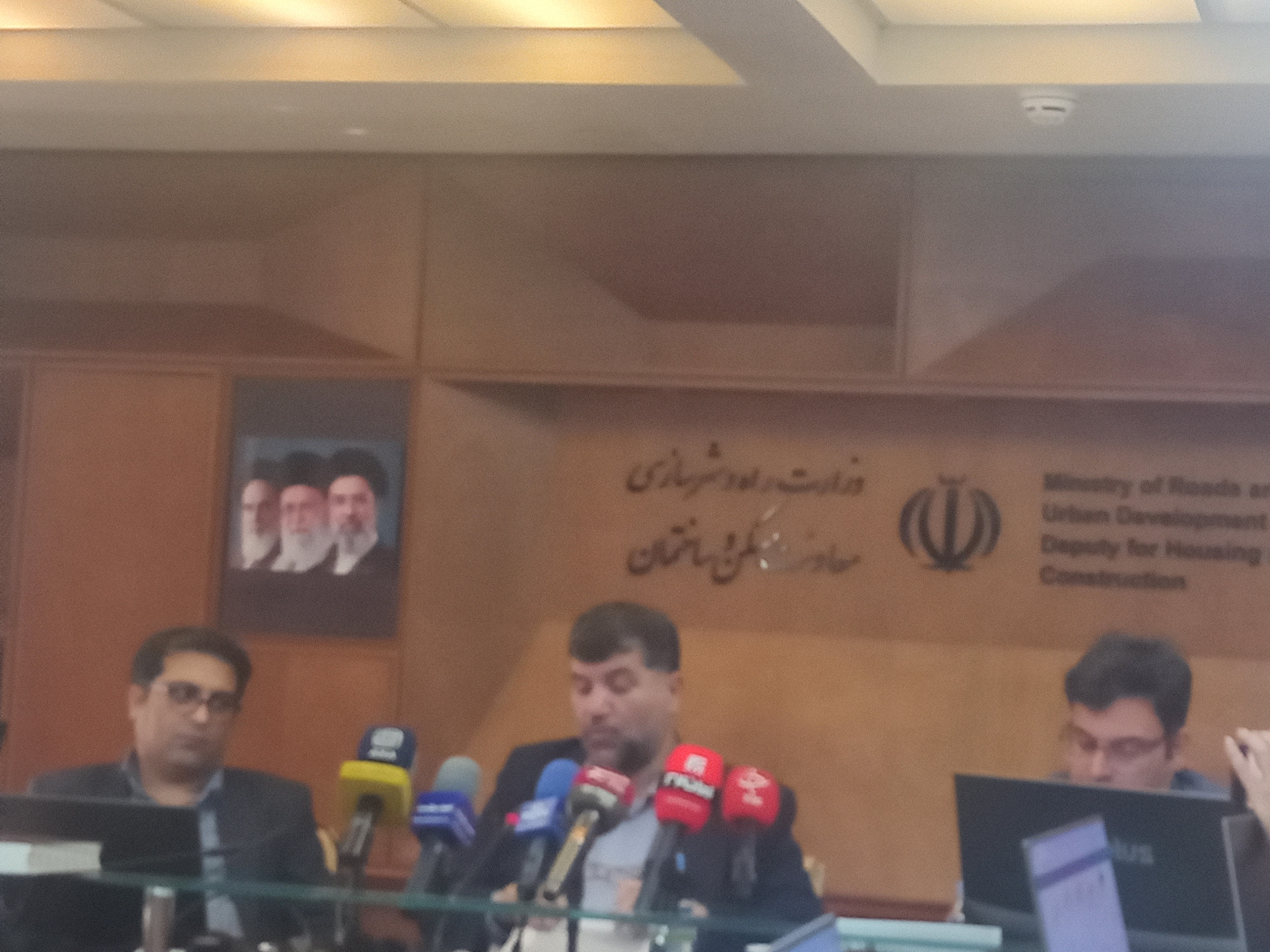 وام ساخت مسکن ۸۵۰ میلیون تومانی شد؛ قرض‌الحسنه ۲۰۰ میلیونی برای پروژه‌های در آستانه تکمیل