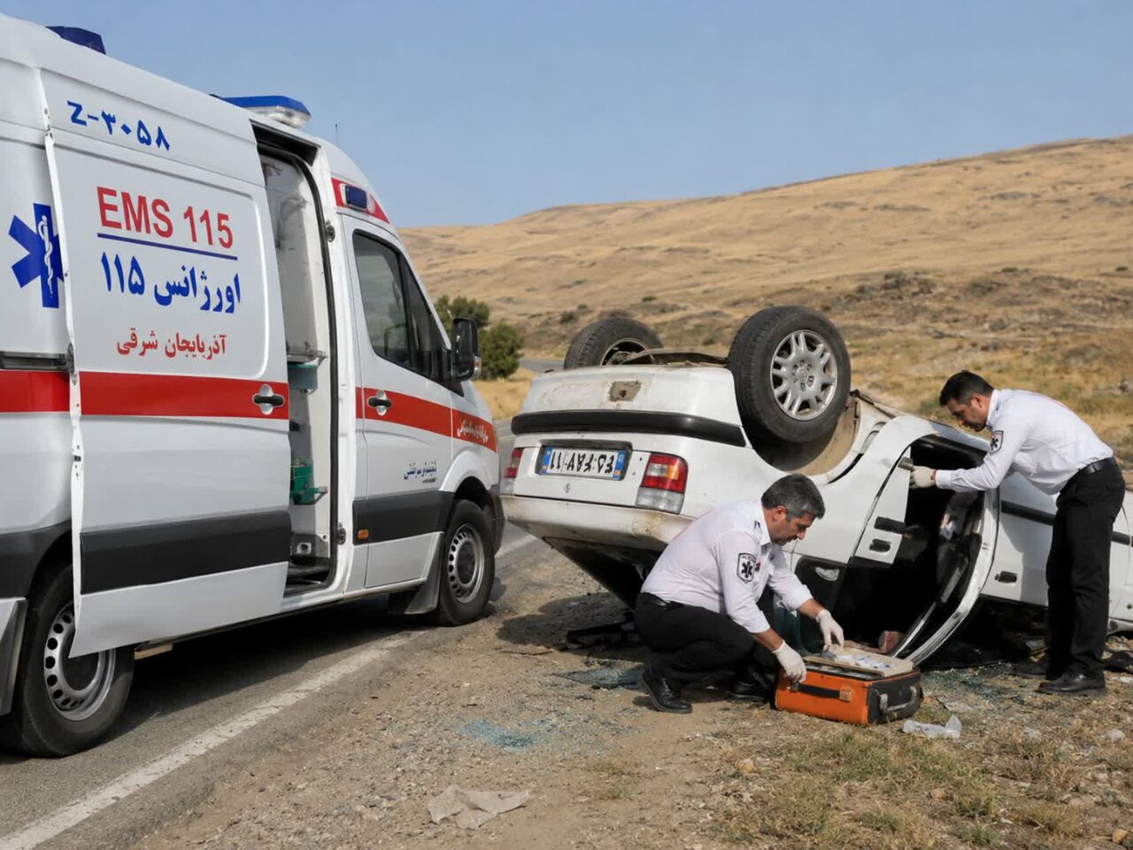 واژگونی پژو پارس در جاده ترکمنچای؛ پنج سرنشین راهی بیمارستان شدند
