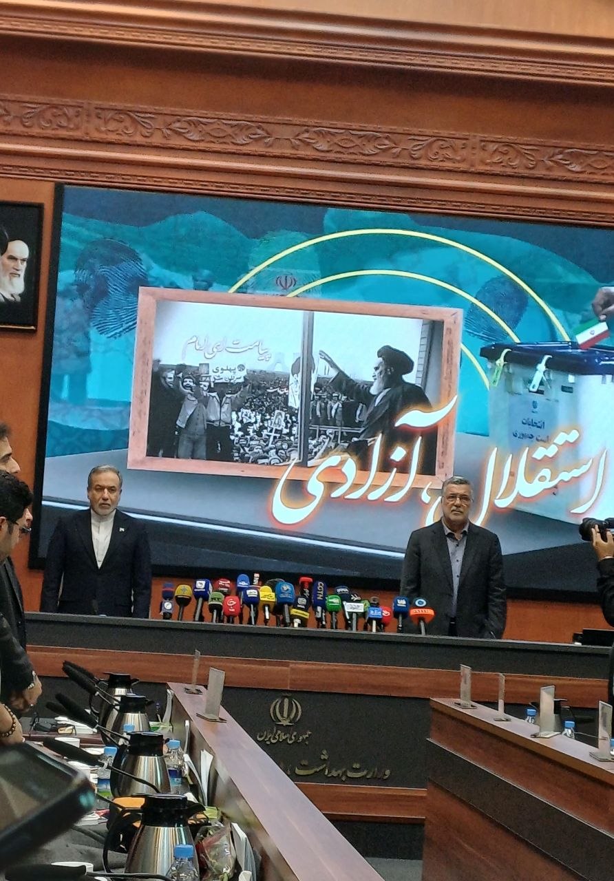عراقچی: نیروهای مسلح «ایران شکست‌ناپذیر» را به دنیا ثابت کردند؛ امضای تفاهم‌نامه بازسازی زیرساخت‌های سلامت در نشست مشترک وزارتخانه‌ها