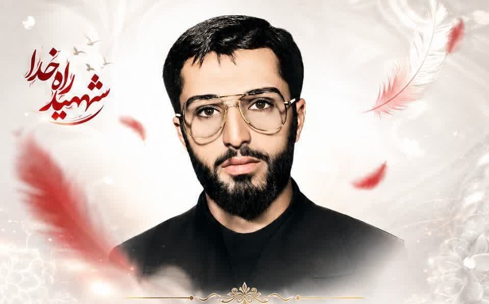 تشییع پیکر شهید «جمشید صالحی فریدن» همزمان با عزاداری ۲۸ صفر در الیگودرز