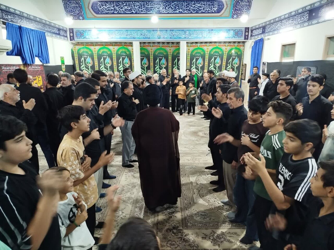خرم‌آباد در سوگ خاندان رسالت؛ سومین شب عزاداری دهه پایانی صفر برگزار شد