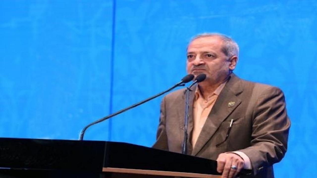 کاظمی: پنل‌های خورشیدی تا ۳۶۰۰ مدرسه گسترش می‌یابد / بهره‌برداری از ۱۲۰۰ مدرسه مجهز به انرژی خورشیدی