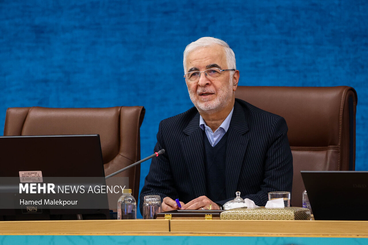 مومنی در اجلاس سراسری مدیران آموزش و پرورش: نظام تعلیم و تربیت، قوه چهارم نظام جمهوری اسلامی است
