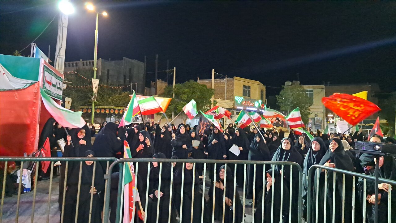 حسینی‌مجد: اخلاق و وحدت، رمز ایستادگی در برابر تفرقه‌افکنی دشمنان است