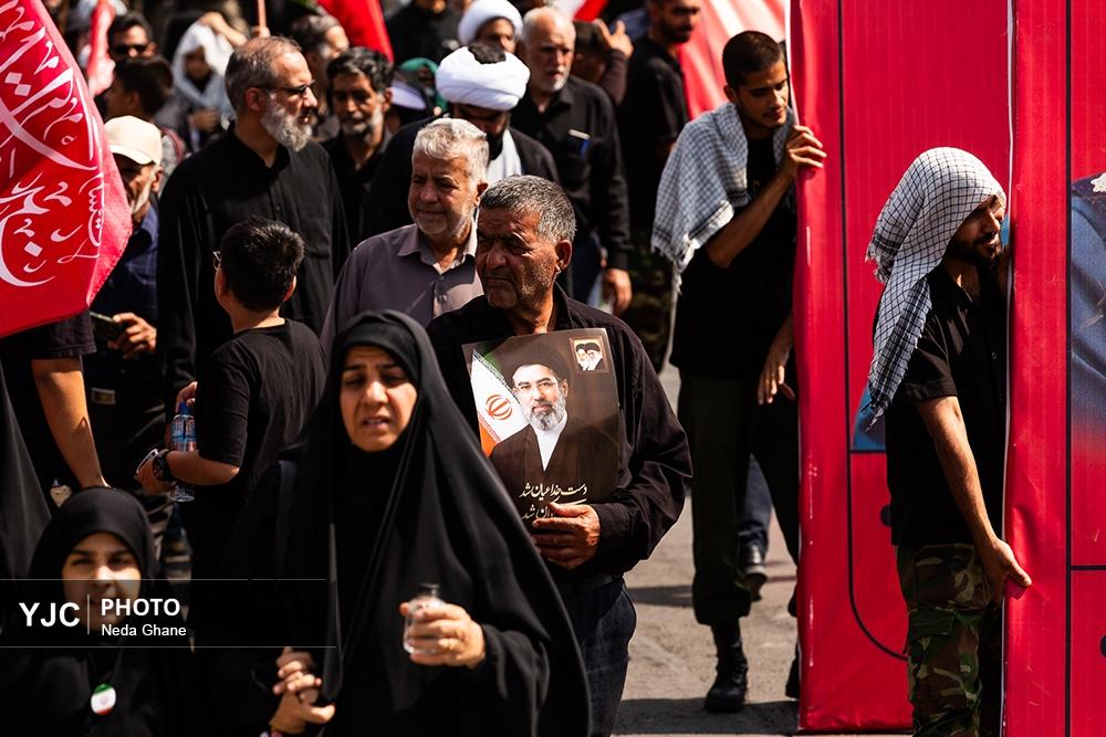 اصفهان در ماتم رحلت پیامبر (ص)؛ کاروان سنتی سوگواری در شهر به راه افتاد
