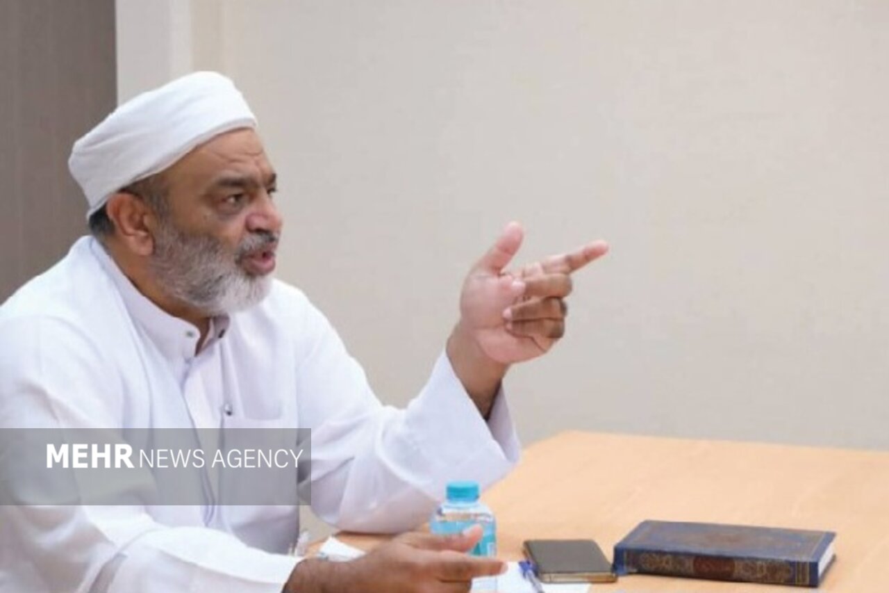 بازگشت به سیره نبوی؛ رمز سعادت و پیروزی امت اسلامی از نگاه امام جمعه اهل سنت بندرعباس