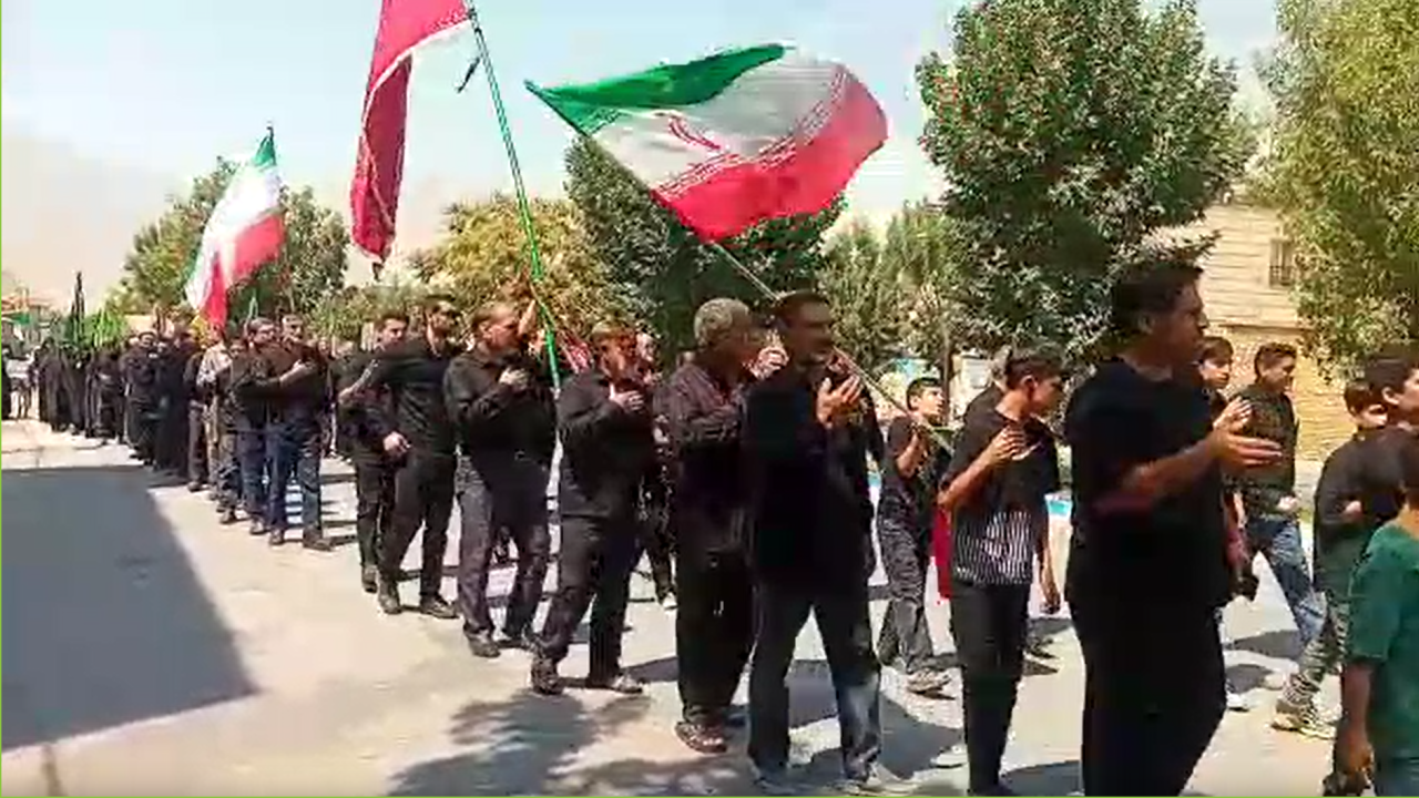 عزاداران شازند، سالروز شهادت امام حسن مجتبی (ع) را با تابوت‌گردانی گرامی داشتند