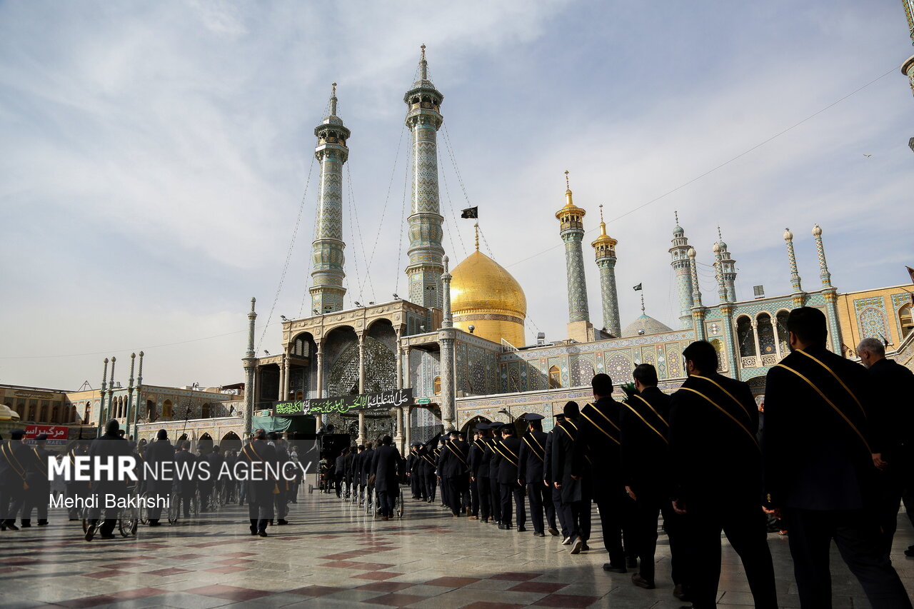 دسته عزاداری خادمان حرم بانوی کرامت در سوگ امام رضا(ع) برگزار می‌شود