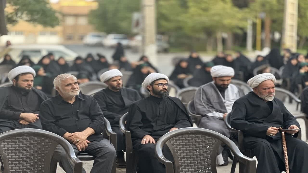 چهارمین یادواره شهدای همنام امام رضا(ع) در قم؛ درس‌های سیره نبوی و ضرورت وحدت ملی