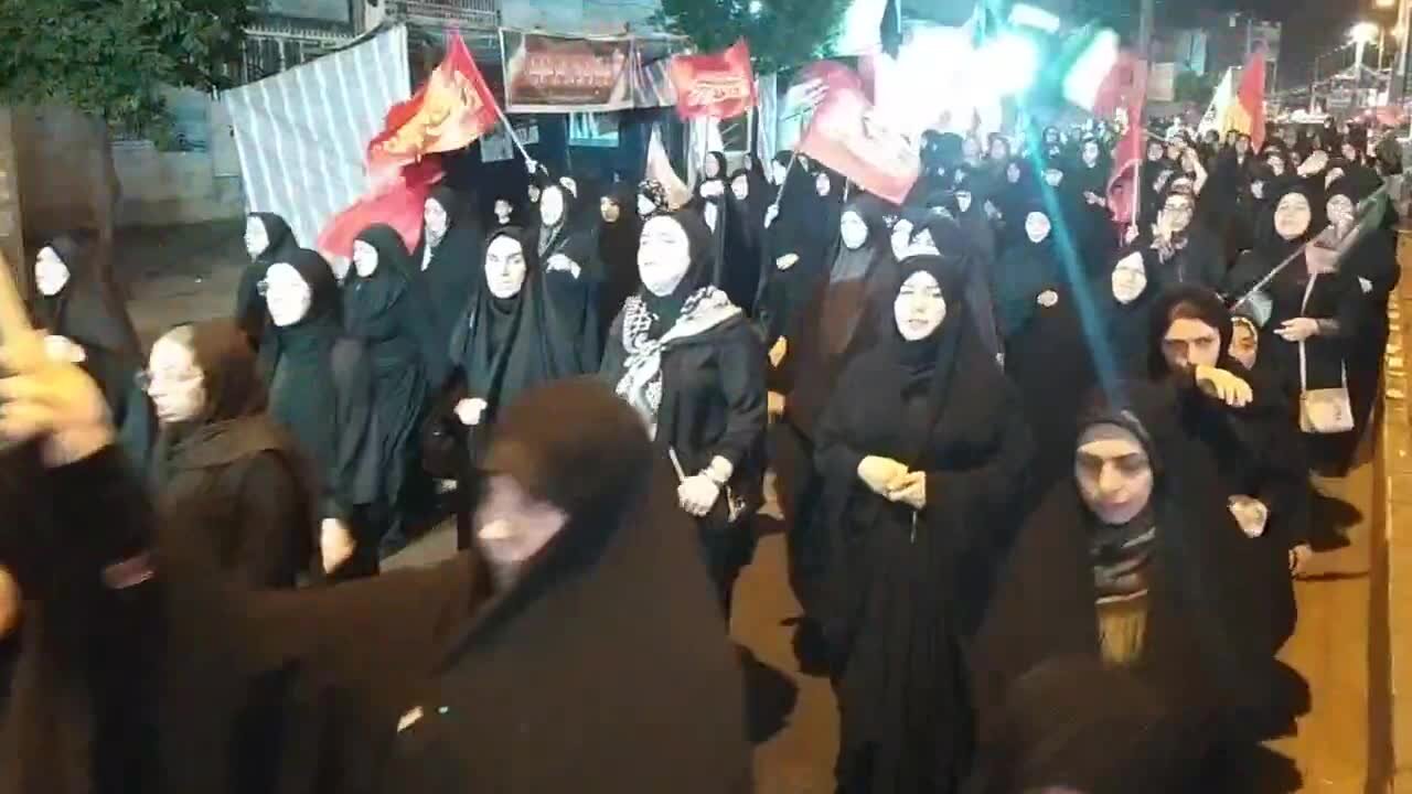 ادامه تجمع‌های شبانه در مازندران؛ مردم نکا خواستار انتقام از دشمنان شدند