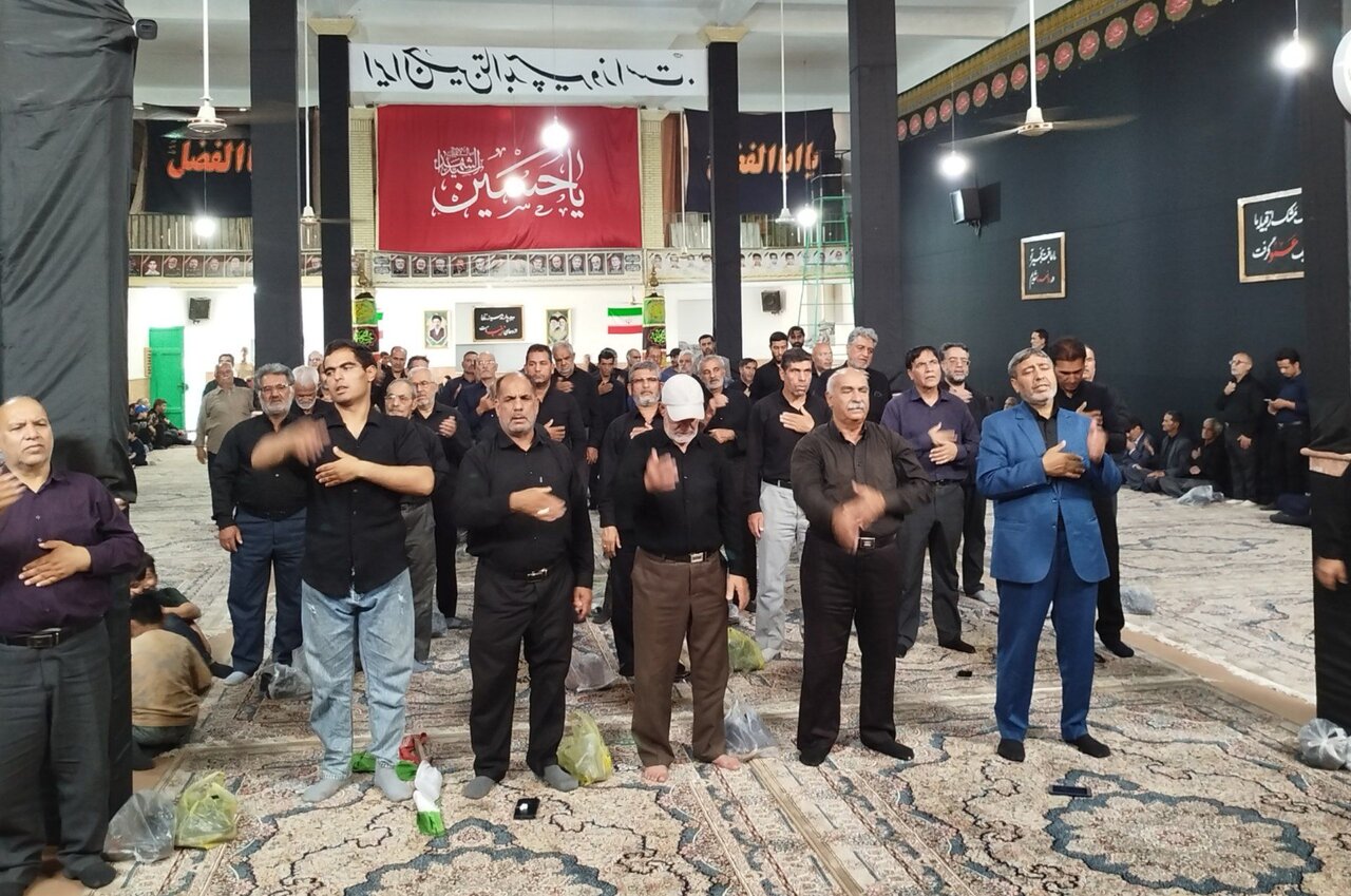 عزاداری شهادت ثامن‌الائمه(ع) با حضور مردم بردسکن برگزار شد