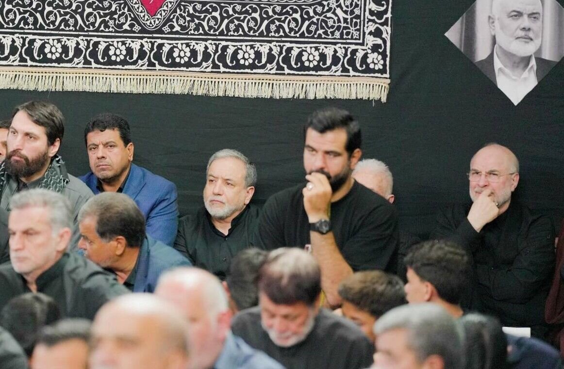 مشهد در سوگ هشتمین خورشید؛ آیین عزاداری شهادت امام رضا(ع) با حضور قالیباف و عراقچی برگزار شد