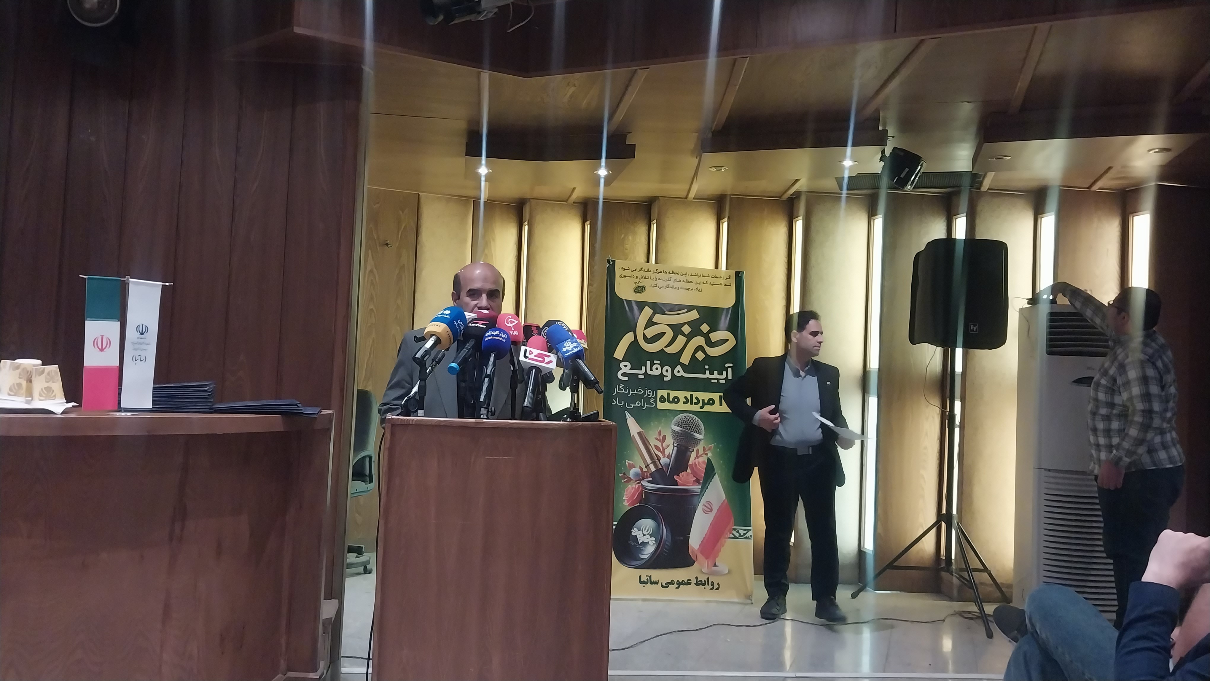 انرژی‌های پاک در مسیر رکورد؛ ظرفیت تجدیدپذیرها تا پایان تابستان به ۷ هزار مگاوات می‌رسد