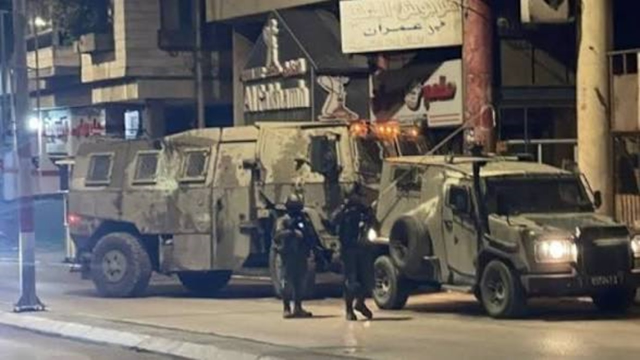 یورش شبانه ارتش اسرائیل به چند شهر کرانه باختری؛ ده‌ها فلسطینی از جمله سالمندان بازداشت شدند