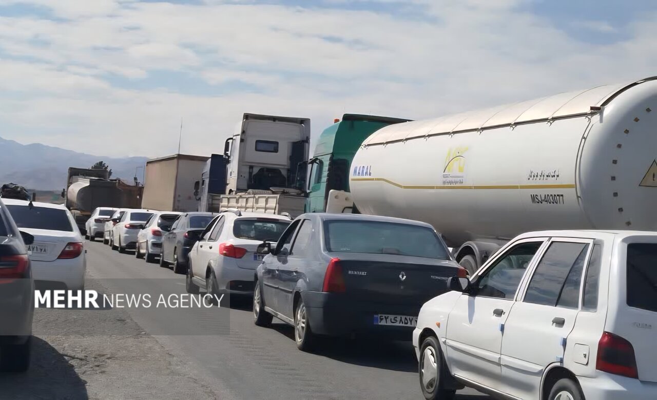 هشدار پلیس راه سمنان به رانندگان در موج بازگشت زائران از مشهد