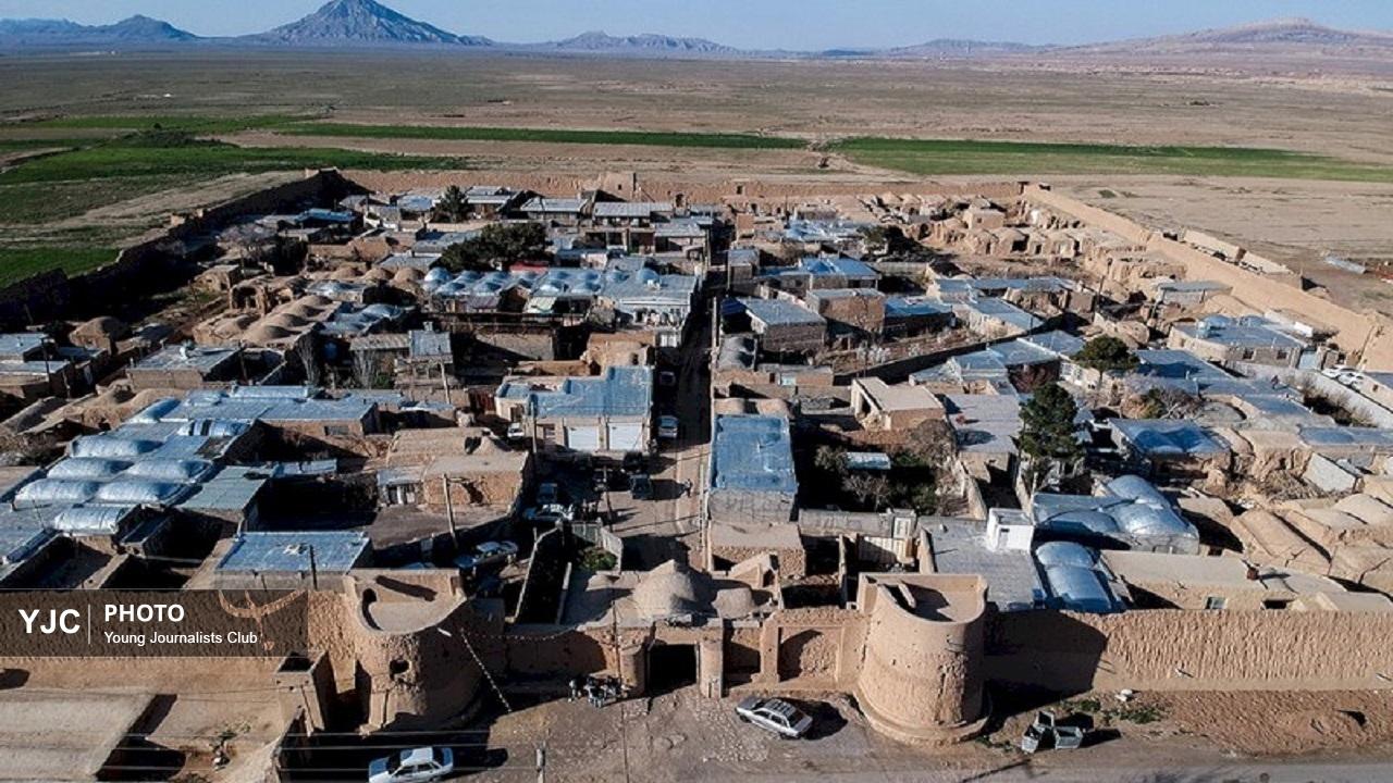 قلعه گلی قاجاری دولت‌آباد قم؛ گنجینه‌ای که قرار است از گمنامی بیرون بیاید
