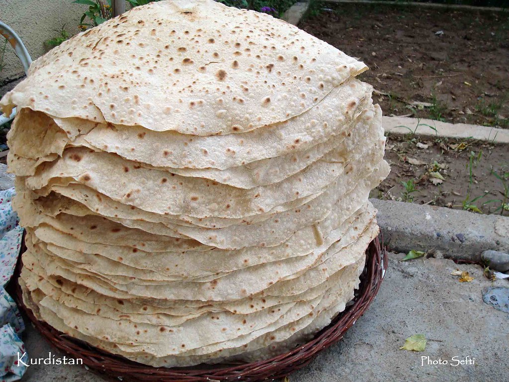 قیمت مصوب زیر ذره‌بین؛ بازرسی میدانی الیگودرز و معمای ساختاری نان ارزان