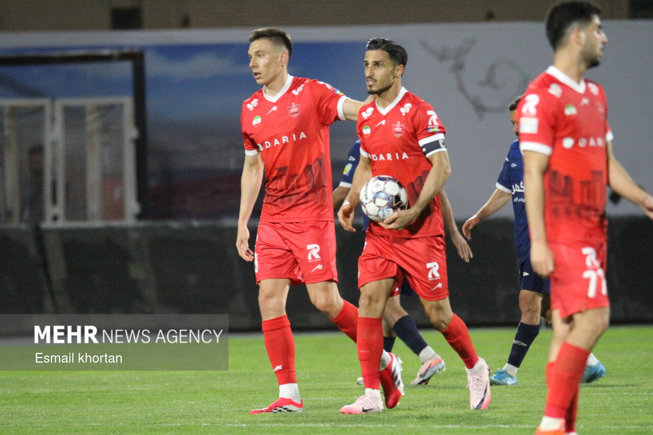 آغاز لیگ برتر با چهره جدید سرخ‌پوشان؛ ترکیب احتمالی پرسپولیس مقابل شمس آذر مشخص شد