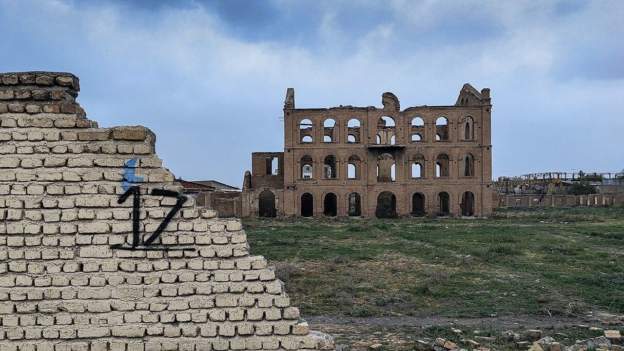 کارخانه آرد ماشین‌چیان قزوین؛ میراث صنعتی که در محاق فراموشی می‌میرد