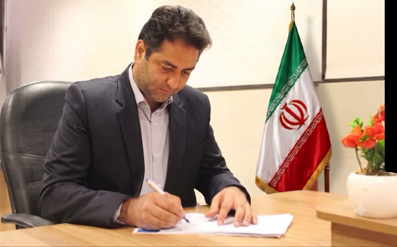 فرصت شرکت در رویداد «به روشنی ماه» فارس تا ۲۳ مرداد؛ سه بخش هنری، ادبی و میراث شهدا