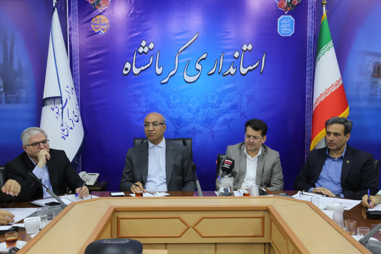 معاون استاندار کرمانشاه: بروکراسی اداری، سد راه سرمایه‌گذاران است
