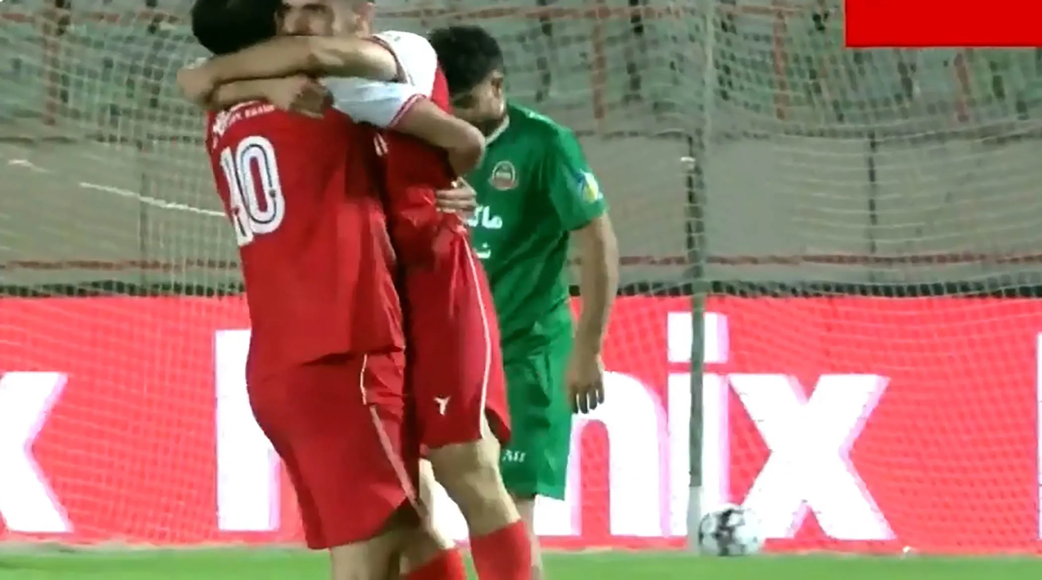 پرسپولیس در گام نخست لیگ برتر شمس‌آذر قزوین را دو بر صفر شکست داد