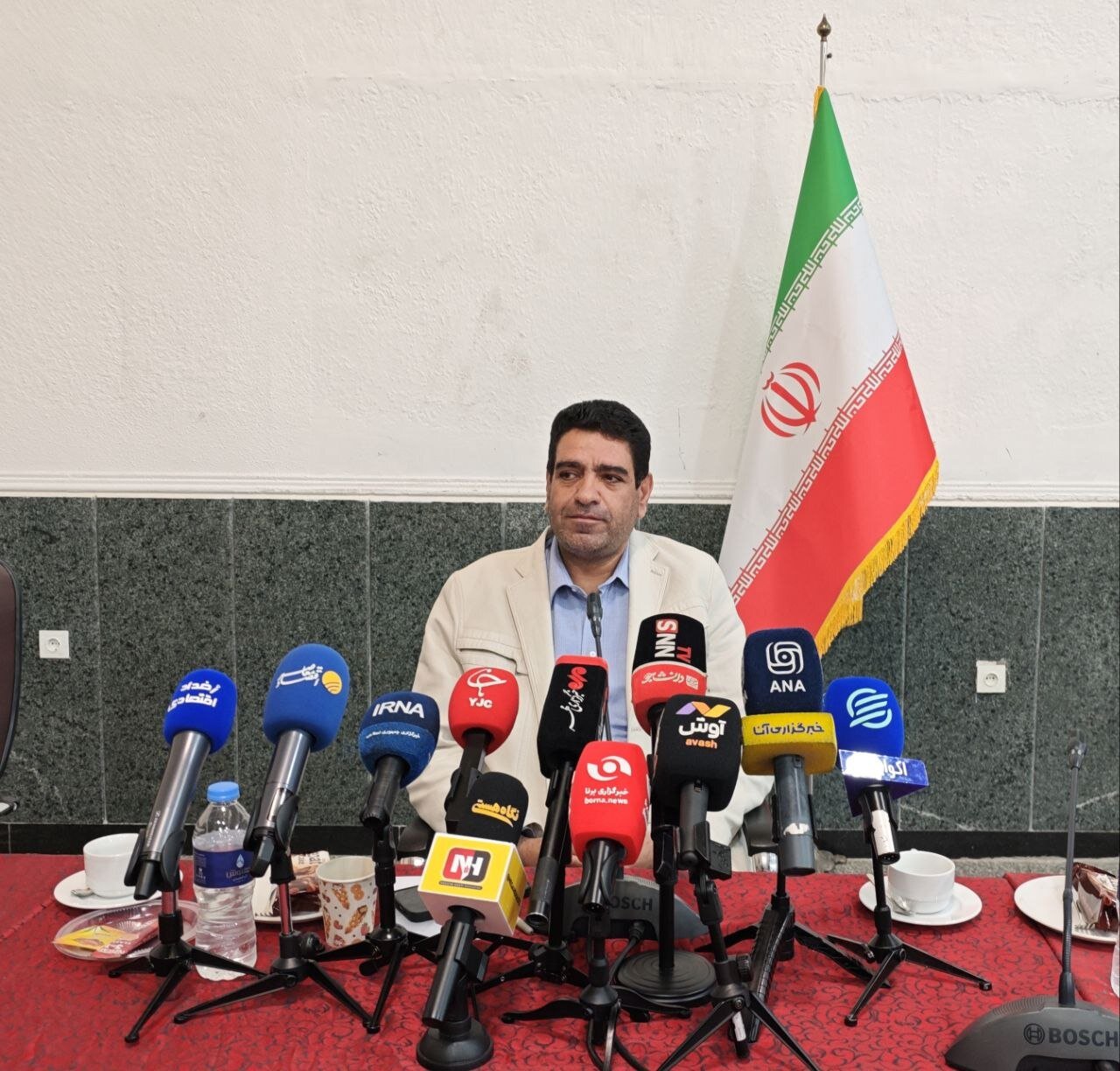 بیگدلی: تشکیلات ذی‌نفع مانع نهایی شدن مصوبه نیروهای شرکتی شد