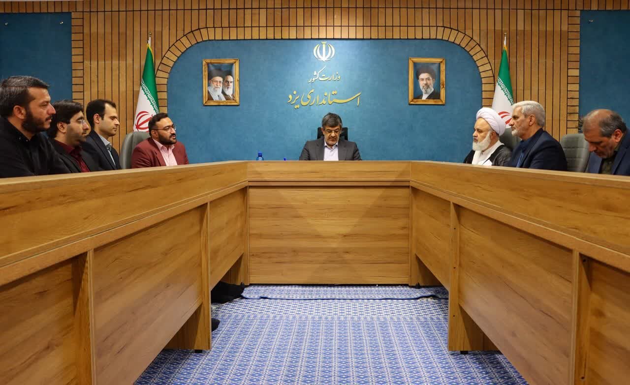 استاندار یزد: انس با قرآن در اسارت، تنها پناهگاه روحی آزادگان بود