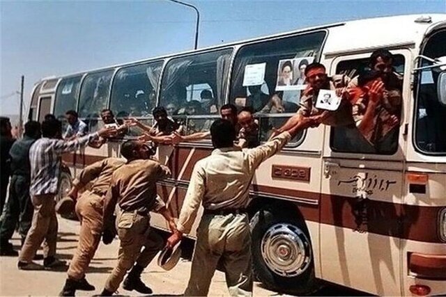 سالروز بازگشت ۵۱۴ آزاده سیستان و بلوچستان از اردوگاه‌های اسارت بعثی‌ها